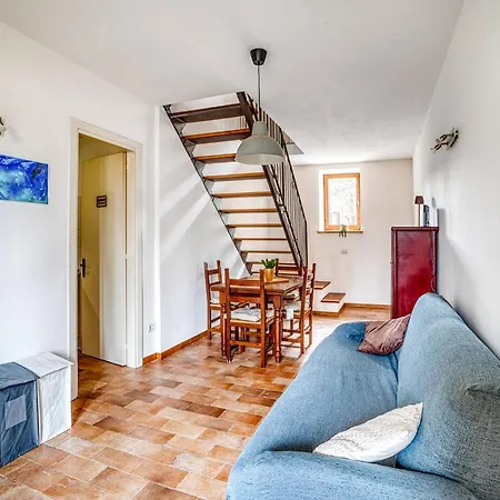 Guesthost - Quiet And Peaceful - Appartement